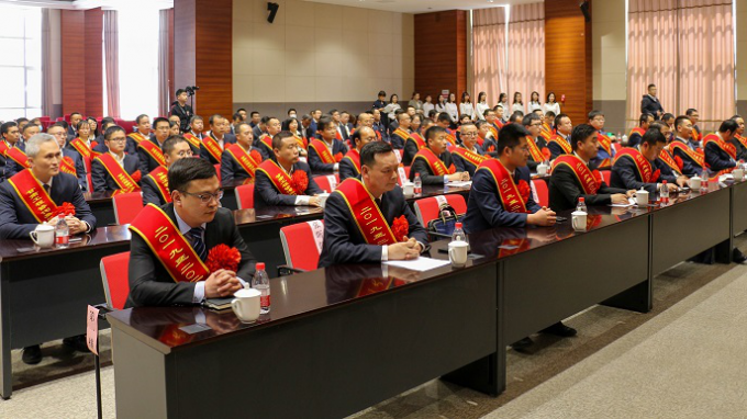 甘肅工程咨詢集團(tuán)召開2019—2020年度勞動模范<br/>暨2020年度先進(jìn)單位先進(jìn)集體先進(jìn)工作者表彰大會