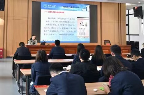 傳承中華優(yōu)秀美德 奮力譜寫時代華章建筑設(shè)計院開展“家風(fēng)、家訓(xùn)”道德講堂活動