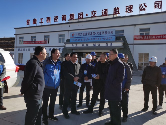 1577784524637005733.jpg 李睿廳長(zhǎng)調(diào)研卓合路1.jpg